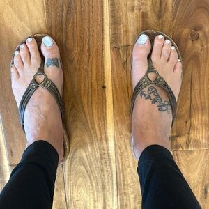 Aetrex Sandals great condition